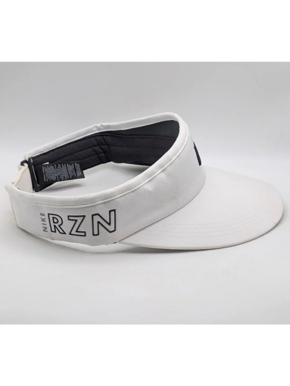 Nike golf visor